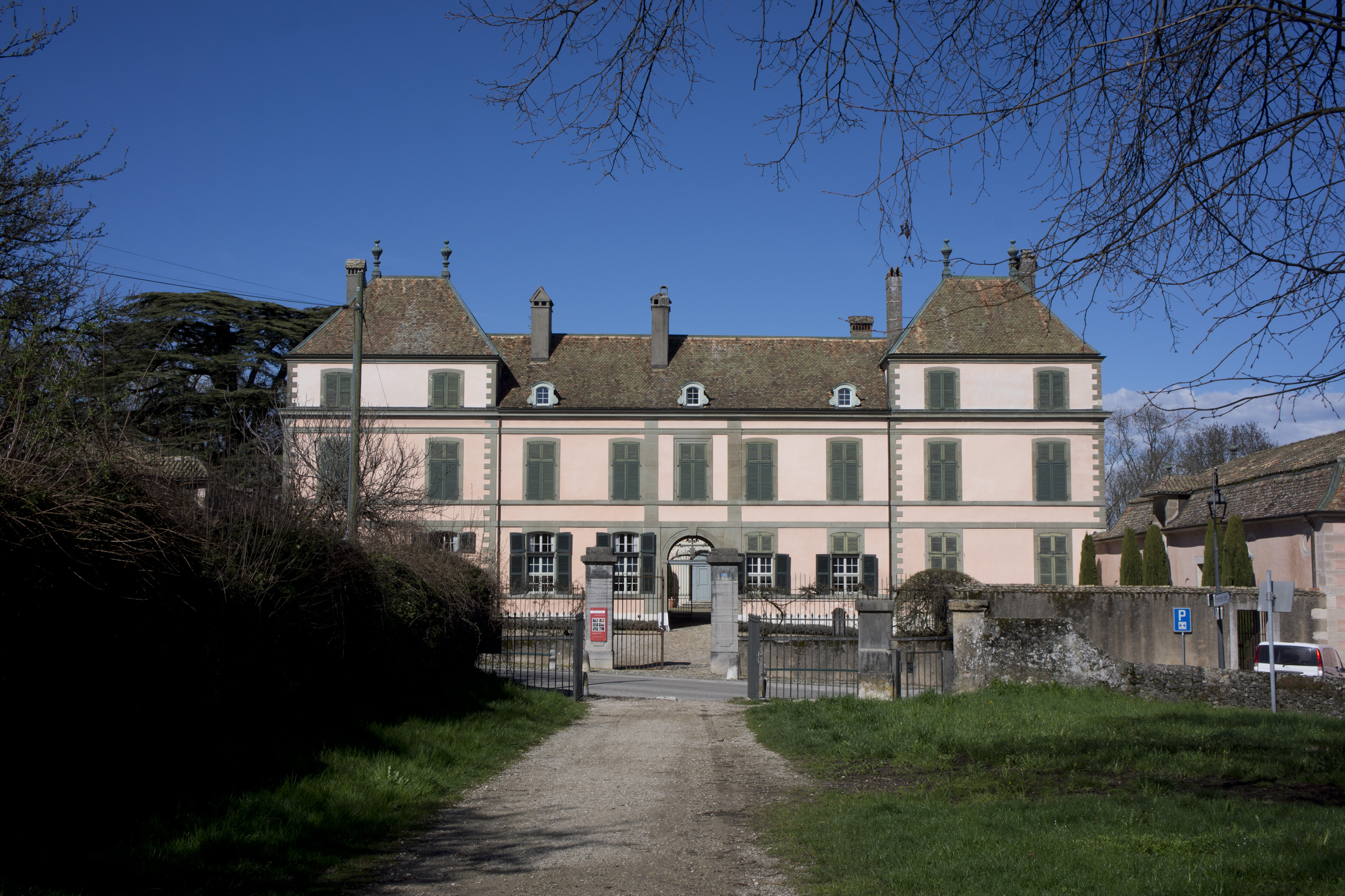 Entrée du château de Coppet - Source Fondation O. D'Haussonville