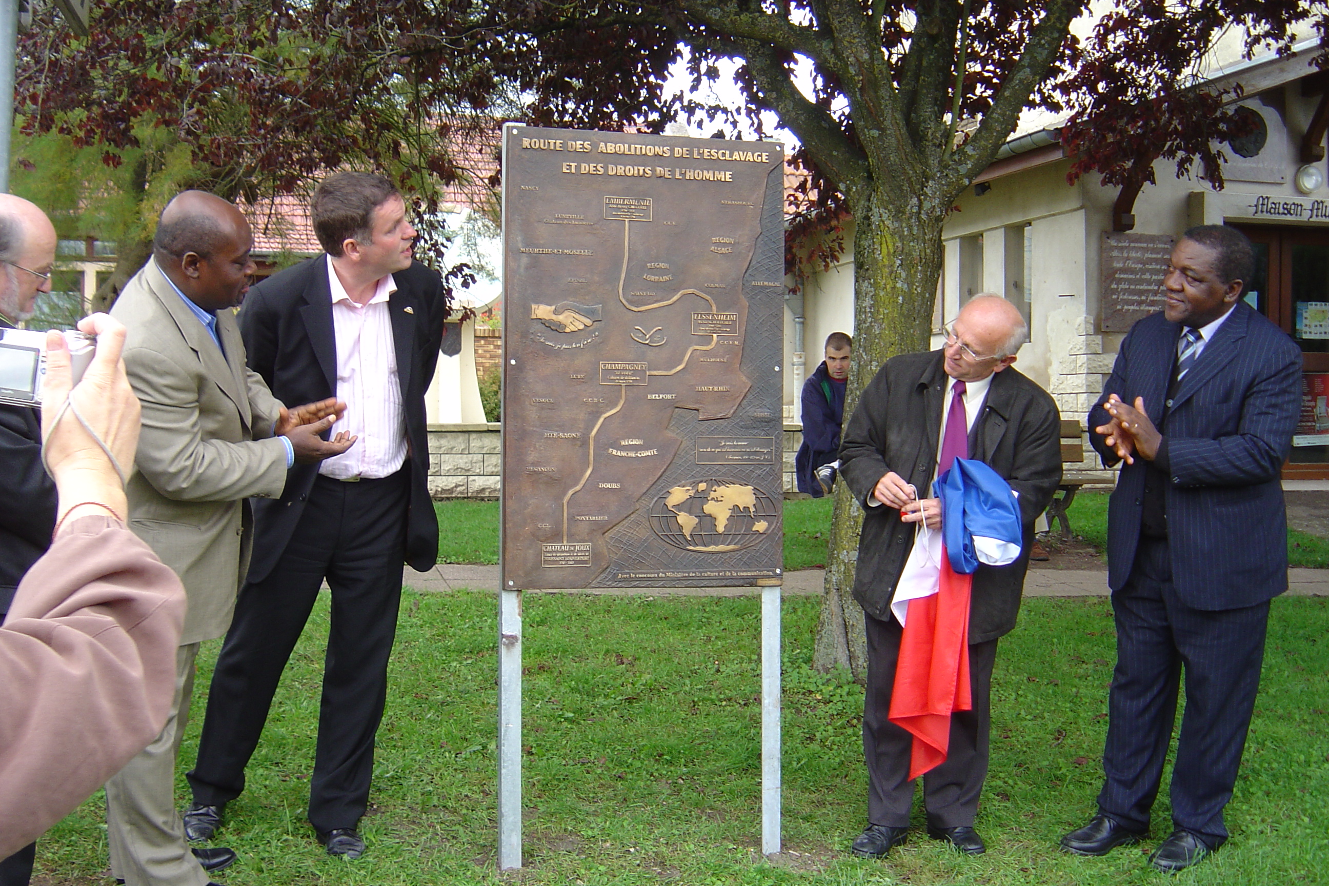 inauguration plaque RAE muse, RAE 