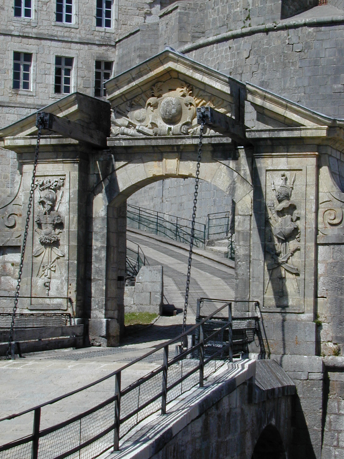 PONT LEVIS DE JOUX - Floriane RAVARD