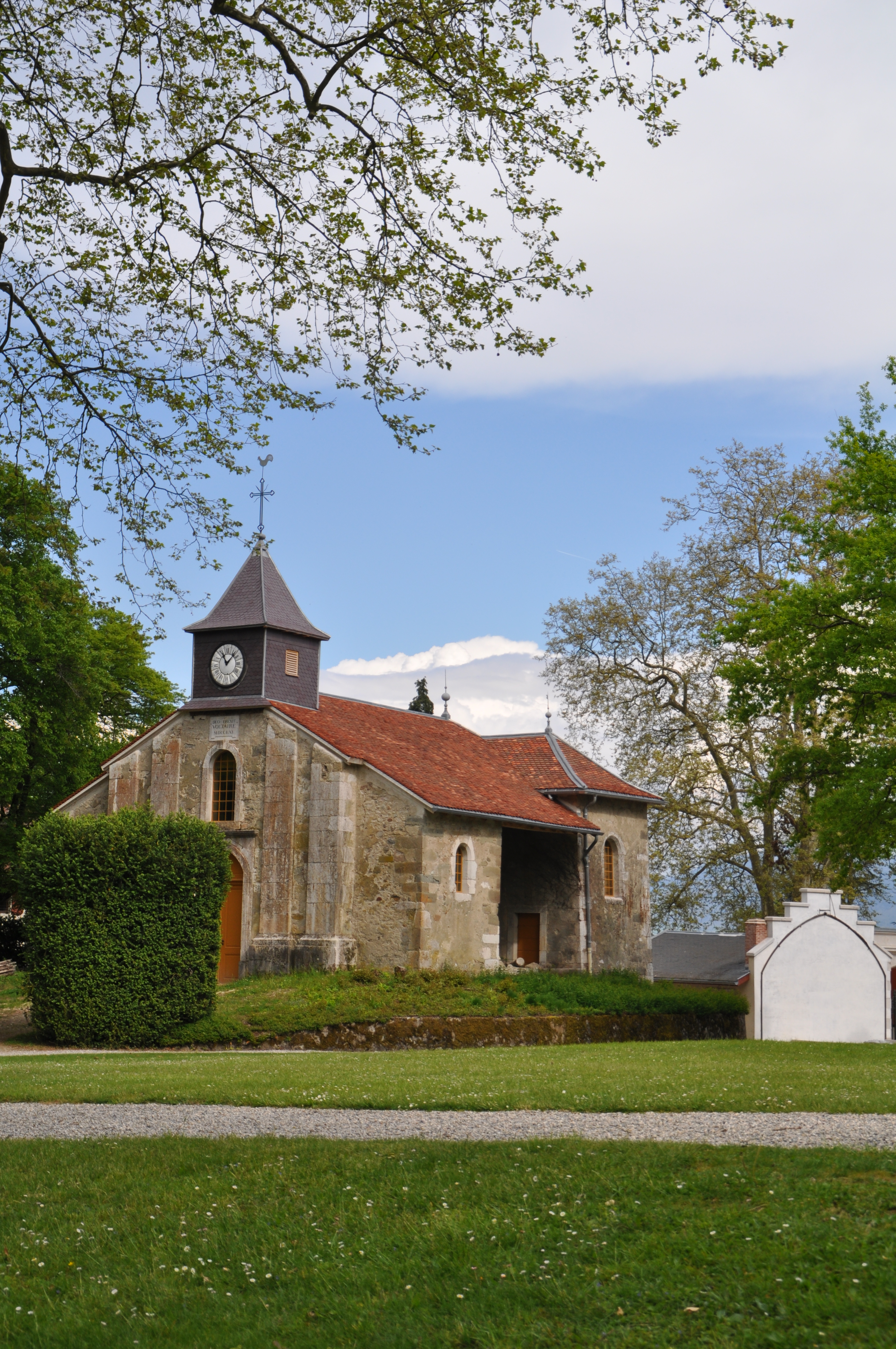 Vue sur la chapelle  Benjamin Guyot